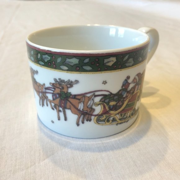 A Christmas Story Tea / Coffee Cup and Saucer International China Company - Picture 2 of 6